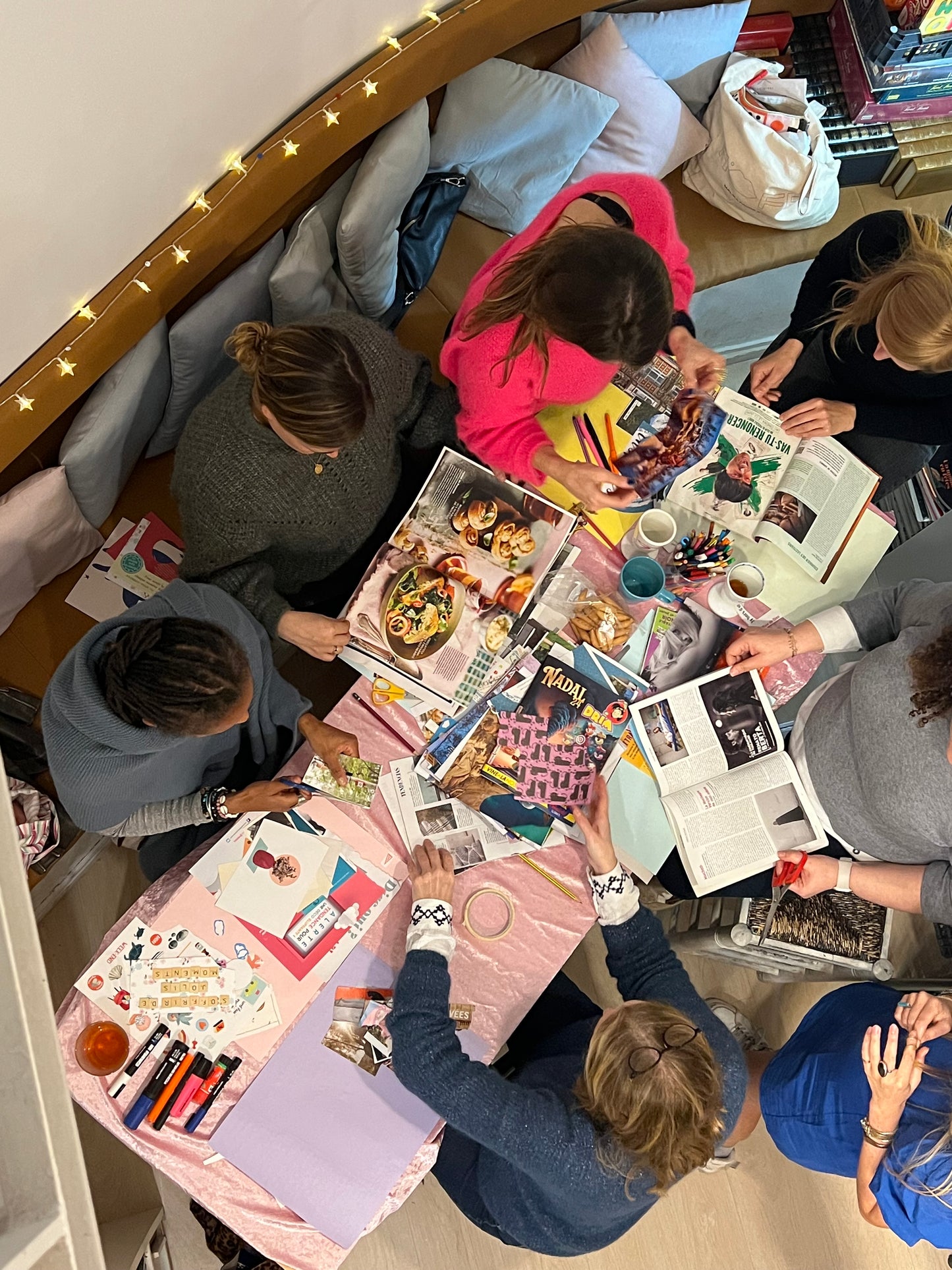 ✨ Manifest 2025 with Tarot ✨ Workshop - French