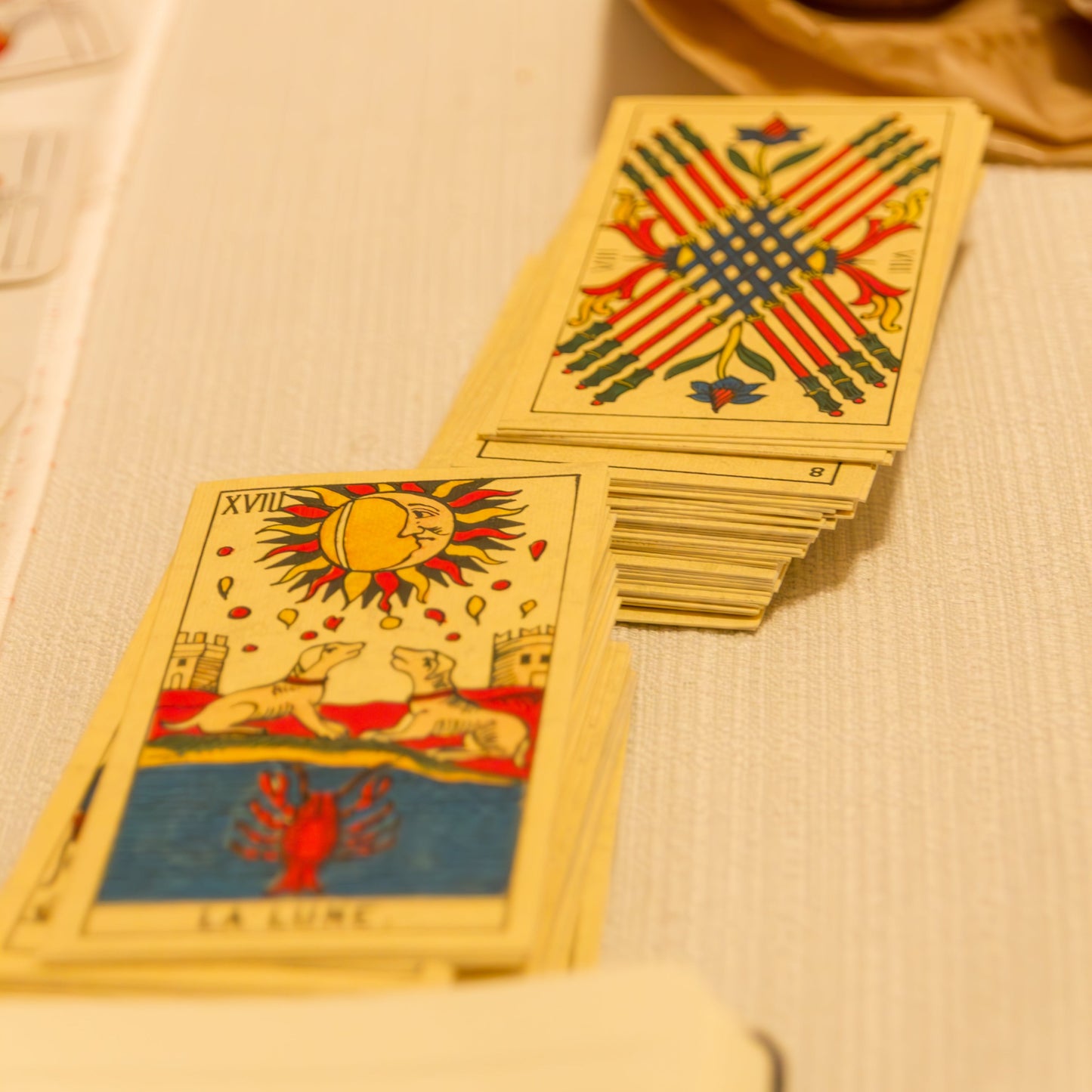 In-person tarot course in French